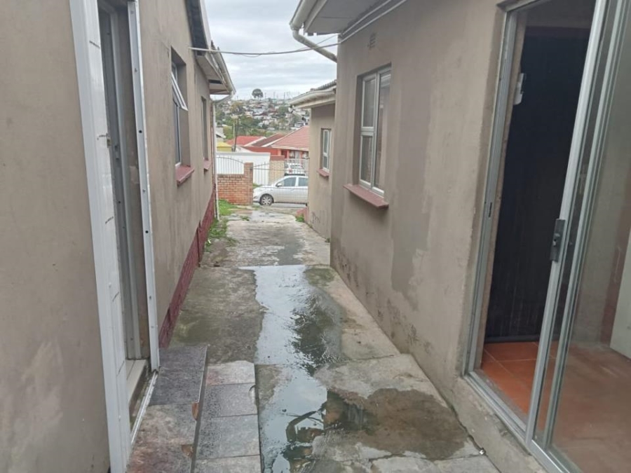 6 Bedroom Property for Sale in Braelyn Eastern Cape